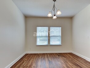 644 Sunny Stroll Dr in Middleburg, FL - Building Photo - Building Photo