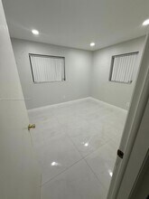 2461 SW 82nd Ave in Davie, FL - Building Photo - Building Photo