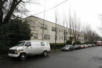 Forestry Court Apartments in Portland, OR - Building Photo - Building Photo