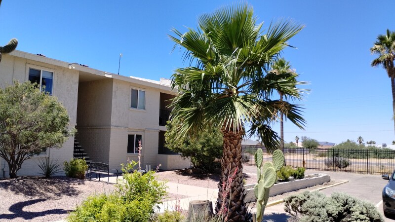 15551 Sunland Gin Rd, Unit A-3 in Arizona City, AZ - Building Photo