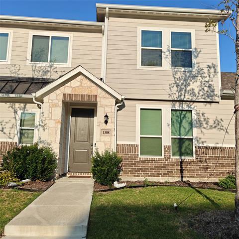 1308 Creekbank Dr