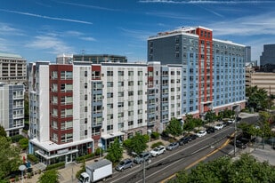 Metro Green Terrace in Stamford, CT - Building Photo