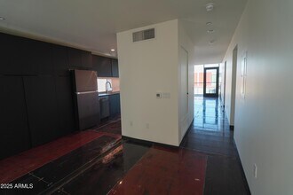 1436 S Terrace Rd in Tempe, AZ - Building Photo - Building Photo