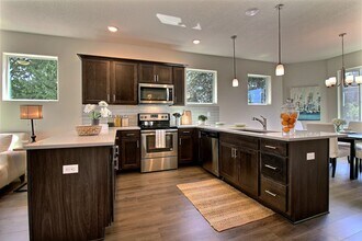 16606 Southwest Barsotti Street in Aloha, OR - Building Photo - Building Photo