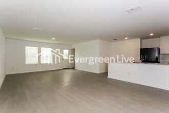 10001 Muntjac Dr in Fort Worth, TX - Building Photo - Building Photo