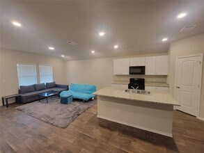 5901 Berriweather Dr in Austin, TX - Building Photo - Building Photo