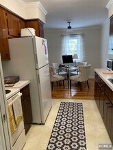 522 Maple Ave-Unit -C2 in Ridgewood, NJ - Building Photo - Building Photo