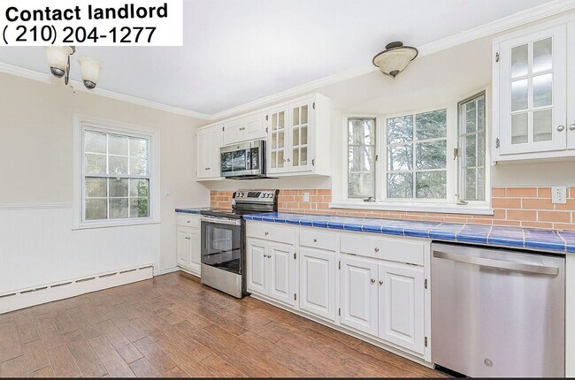 544 Edinboro Rd in Staten Island, NY - Building Photo - Building Photo