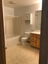 5340 Cider Mill Rd, Unit 1 in Erie, PA - Building Photo - Building Photo
