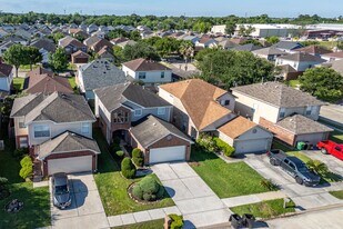 11710 Fossil Rock Ln in Houston, TX - Building Photo
