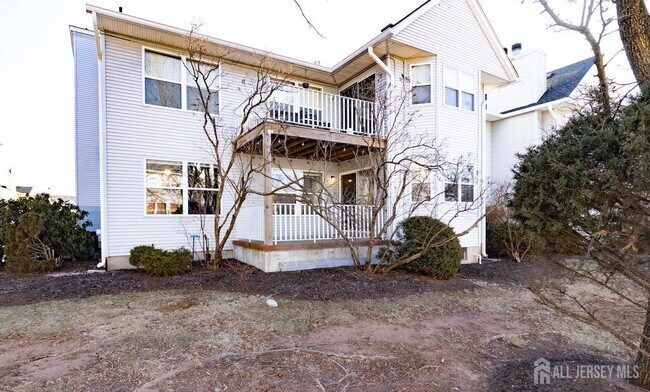 120 Exeter Ct in Piscataway, NJ - Building Photo - Building Photo
