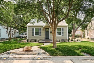 3207 Lafayette Ave in Austin, TX - Building Photo - Building Photo