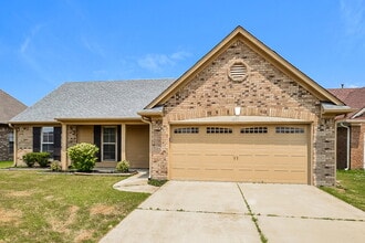 4857 Cantata Dr in Walls, MS - Building Photo - Building Photo