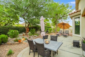 41538 Corte Jalisco in Indio, CA - Foto de edificio - Building Photo