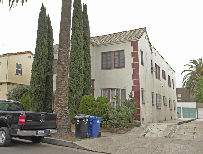 414 N Orange Grove Ave in Los Angeles, CA - Building Photo - Building Photo