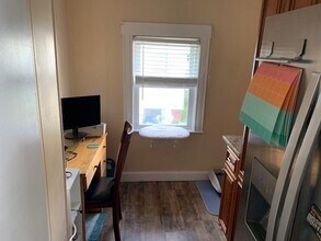36 Boston Ave in Somerville, MA - Building Photo - Building Photo