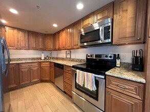5200 Boardwalk in Ventnor City, NJ - Building Photo - Building Photo