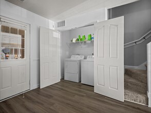 603 Streamwood Dr in Jacksonville, NC - Building Photo - Building Photo