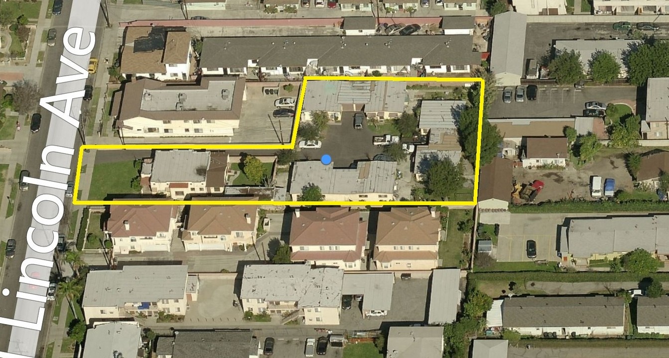 524 N Lincoln Ave in Monterey Park, CA - Building Photo