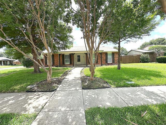 491 Clear Creek Ln in Coppell, TX - Building Photo