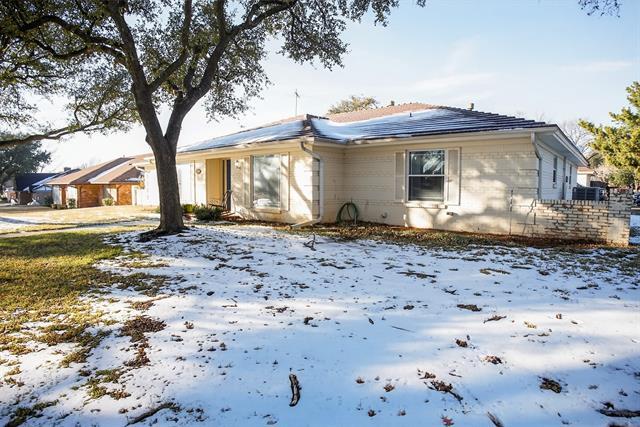 6425 Heidelburg Ct in North Richland Hills, TX - Building Photo - Building Photo