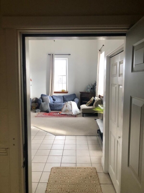 27 Mt Ephraim Rd in Searsport, ME - Foto de edificio - Building Photo