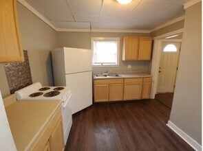 715 1/2 Hawkins Drive in Elizabethtown, KY - Building Photo - Building Photo