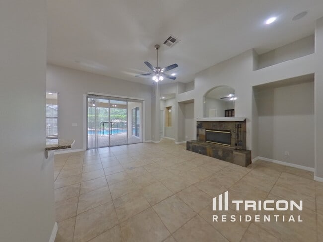 12102 Rebeccas Run Dr in Winter Garden, FL - Building Photo - Building Photo