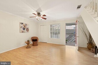 10815 Hampton Mill Terrace in North Bethesda, MD - Building Photo - Building Photo