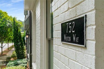 752 Winton Way in Atlanta, GA - Building Photo - Building Photo