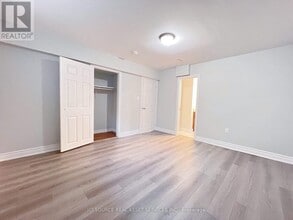 75 Rowatson Rd in Toronto, ON - Building Photo - Building Photo