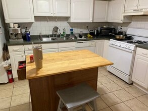 161 Pearl St, Unit #B in Cambridge, MA - Building Photo - Building Photo
