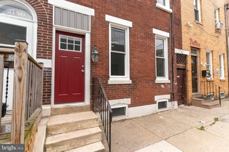 2178 E Huntingdon St in Philadelphia, PA - Building Photo - Building Photo