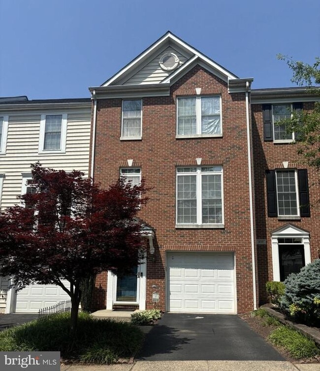 property at 4129 Fairfax Center Creek Dr