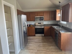 7823 Redbrush in Temple, TX - Building Photo - Building Photo
