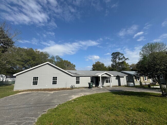 property at 246 US-331