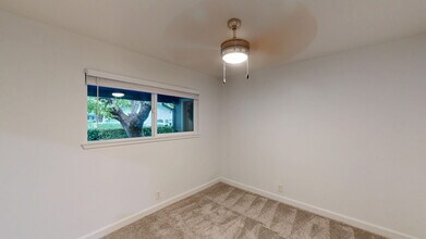 15431 Marty Dr in Glen Ellen, CA - Building Photo - Building Photo