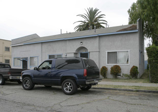 921-923 Sartori Ave in Torrance, CA - Building Photo - Building Photo