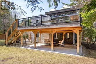 114 Lakeshore Rd W in Blue Mountains, ON - Building Photo - Building Photo