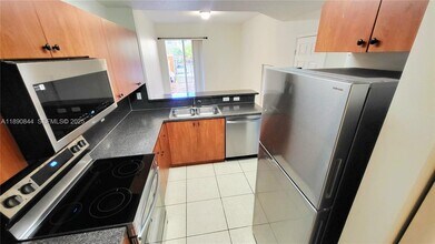 2234 Coral Reef Ct in Fort Lauderdale, FL - Building Photo - Building Photo