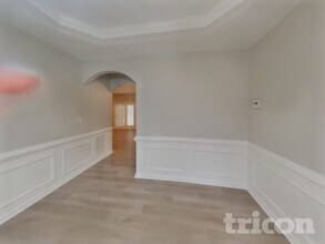 18 Rockridge Dr in Newnan, GA - Foto de edificio - Building Photo