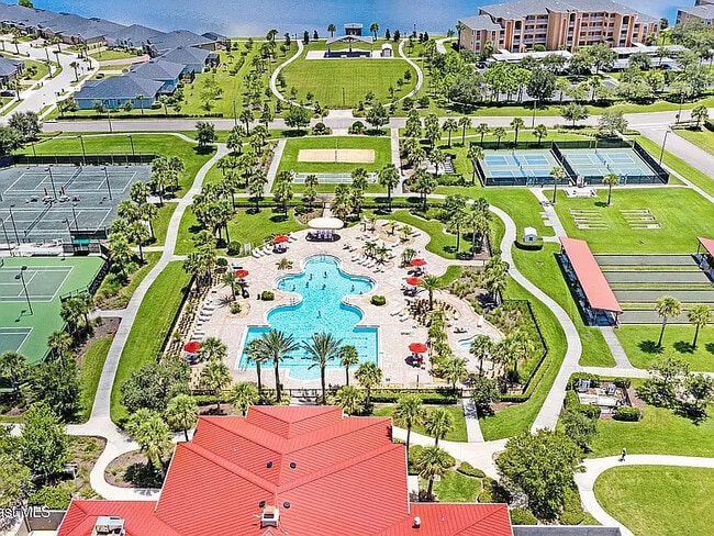 6838 Toland Dr, Unit 205 in Melbourne, FL - Foto de edificio - Building Photo