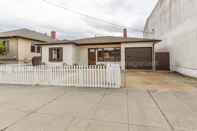 property at 581 Figueroa St