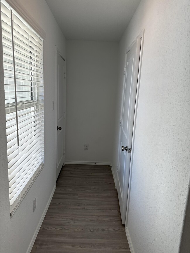 2422 Broken Arrow in Canyon Lake, TX - Building Photo - Building Photo
