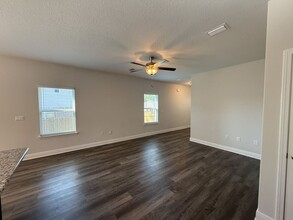 6617 Boatswain Rd in Bellview, FL - Building Photo - Building Photo