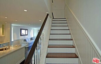 6780 Shearwater Ln in Malibu, CA - Building Photo - Building Photo