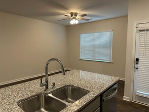 1422 Bella Grace Ct in Spartanburg, SC - Building Photo - Building Photo