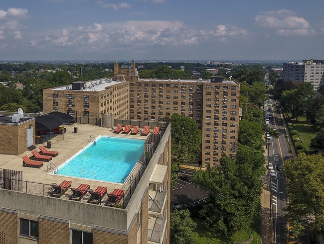 Hathaway House photo'