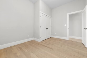 160 Webster St-Unit -2 in Boston, MA - Building Photo - Building Photo