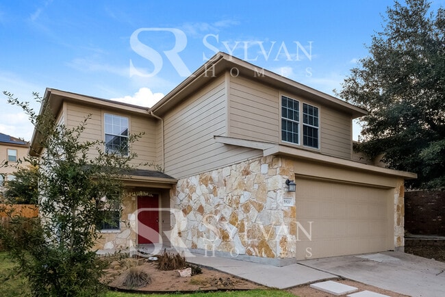 5920 Silver Screen Dr in Austin, TX - Building Photo - Building Photo